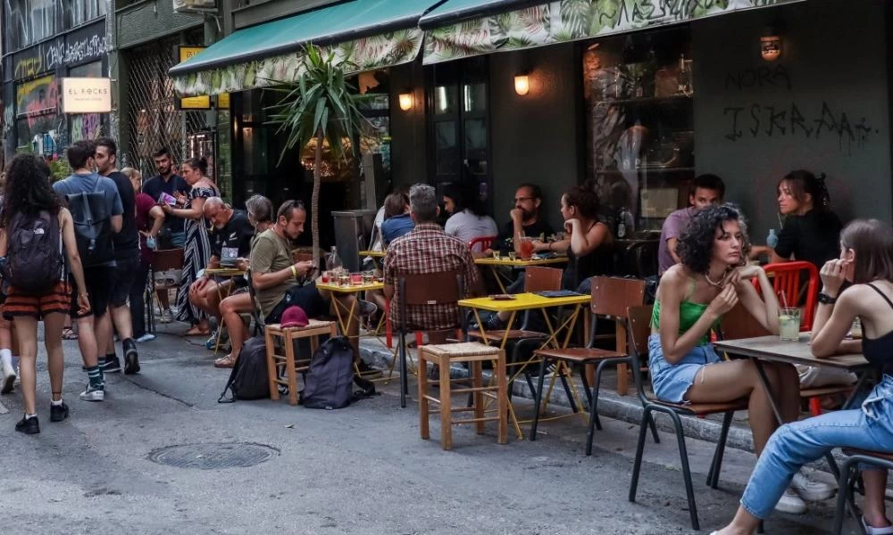 Κορονοϊός: Νέα μέτρα με μάσκες και περιορισμούς